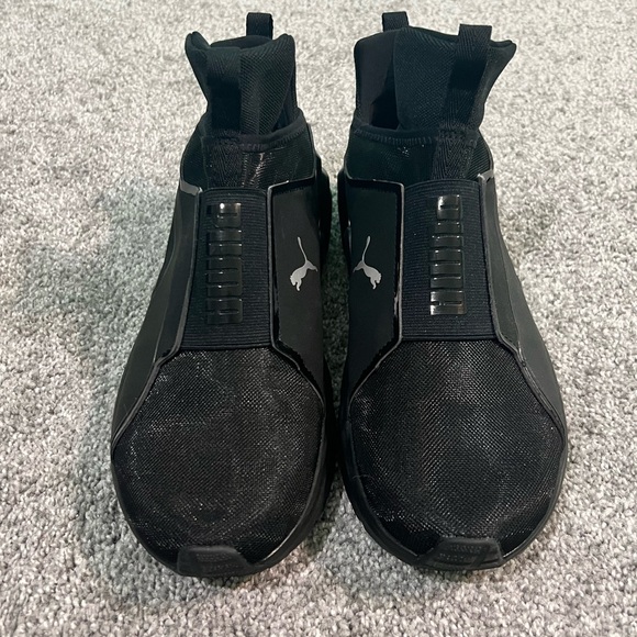 Women puma shoes - Picture 1 of 5